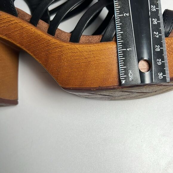 Cliffs By White Mountain Black Vegan Leather Buckle Platform Mules Women's 10 - Picture 3 of 6